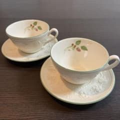 【今日だけお値下げ】WEDGWOOD カップ&ソーサーのサムネイル
