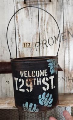 アン☆様♥♥♥専用です。112 持ち手付き蚊取り線香缶大、リメ缶 アン☆様♥♥♥専用です。112 持ち手付き蚊取り線香缶大、リメ缶