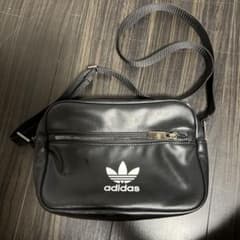adidasoriginalsバックのサムネイル