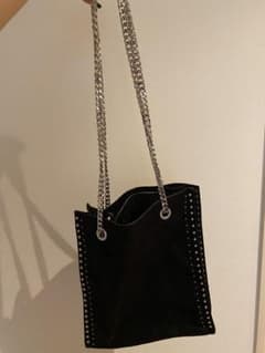 ZARA スタッズチェーンバッグのサムネイル