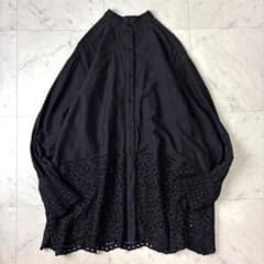 24年 スピックアンドスパン F コットンサテンエンブロイダリーシャツ 