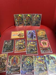 サ*ン様 バディファイト まとめ売り　五角竜王ドラム　バディレア　シークレットのサムネイル