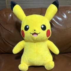 ピカチュウ　ぬいぐるみのサムネイル