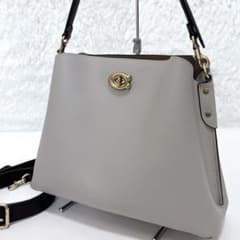 美品✨COACH ウィロウ 2WAYショルダーバッグ ターンロック ライトグレー 美品✨COACH ウィロウ 2WAYショルダーバッグ ターンロック ライト