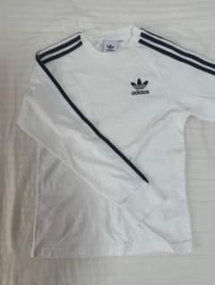adidas ホワイト 長袖Tシャツ ストライプのサムネイル