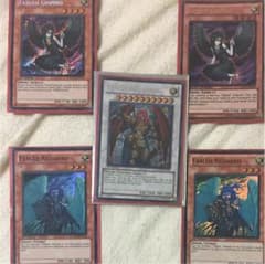 遊戯王 魔轟神 米版 高レアリティのサムネイル