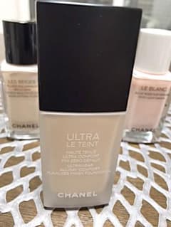CHANEL シャネル ファンデーションのサムネイル