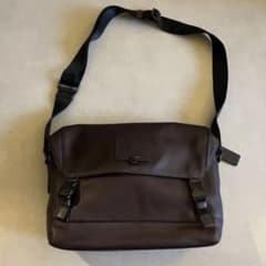 メッセンジャーバッグ coachのサムネイル