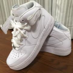 NIKE エアフォース1 ハイカットのサムネイル