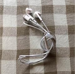 iPhone8付属品 イヤホン 純正のサムネイル