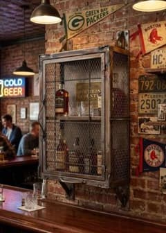 メッシュロッカーを思わせるキャビネット アメリカンヴィンテージ ガレージ雑貨 メッシュロッカーを思わせるキャビネット アメリカンヴィンテージ