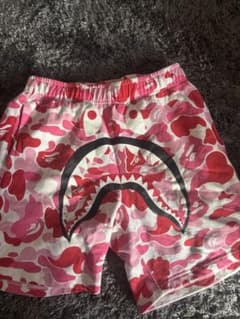 A BATHING APE シャーク ショートパンツ ピンク Sサイズ