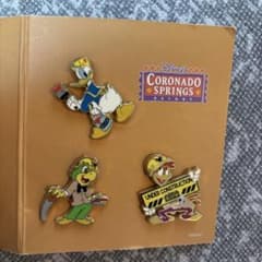 コロナドスプリングス ピンバッジセット非売品　ディズニーワールドのサムネイル