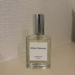 White Tuberos KINFOLK ユニセックス香水 - メルカリ