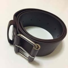 茶色のベルトのサムネイル