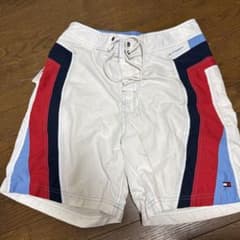 TOMMY HILFIGER ショートパンツ Mサイズのサムネイル