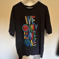 adidas Tシャツのサムネイル