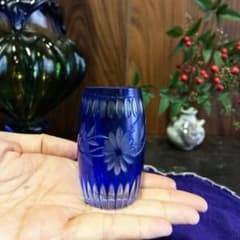 骨董 時代切子 大正浪漫モダンカット 縞と菊割 青色被せ 俵型花器