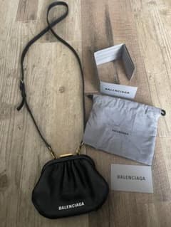 バレンシアガ Balenciaga レザー ショルダーバッグ がま口ミニバック 