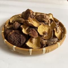在庫処分セール　島根県産　原木乾椎茸(小バレ)150g 本年春子新物のサムネイル