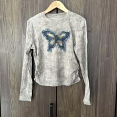 GORGE 蝶の刺繍 長袖Tシャツのサムネイル