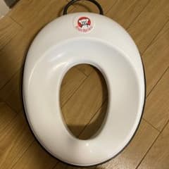 ベビービョルン  補助便座のサムネイル
