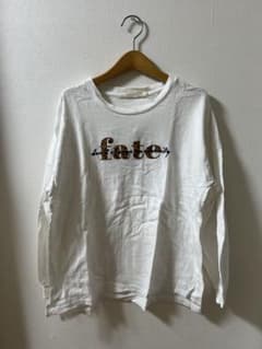 ホワイト 長袖Tシャツ プリント入り ギャザー袖のサムネイル