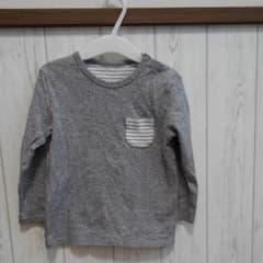UNIQLO ロンT 100のサムネイル