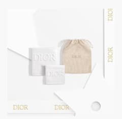 DIOR タオルセット（フェイスタオル・ハンドタオル・ポーチ） - メルカリ