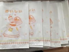 〈1/14出品終了〉台湾レトロな防油紙袋55枚のサムネイル