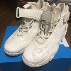 NIKE スニーカー 28.5センチエアマックスのサムネイル