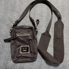 Acne Studios フェイスロゴミニクロスボディバッグのサムネイル