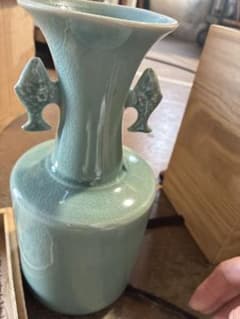 青磁 花瓶 双魚耳 貫入 陶磁器 - メルカリ