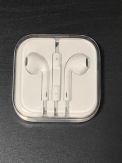 iPhoneイヤホンのサムネイル