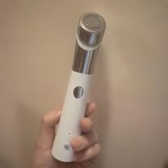 medicube 美顔器 本体のサムネイル