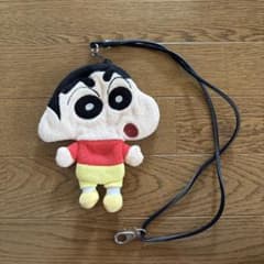 クレヨンしんちゃん ぬいぐるみポーチのサムネイル