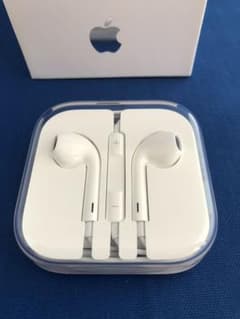 iPhoneイヤホン アップル 純正のサムネイル