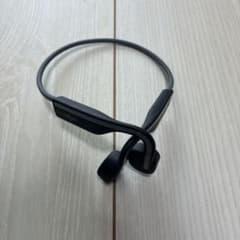 AfterShokz 骨伝導イヤホン 本体 専用ケース付きのサムネイル