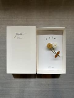 peie 花のブローチ 日本製のサムネイル