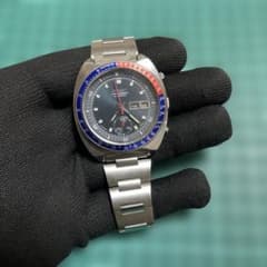 ウ*ト様 セイコー 自動巻き スポーツウォッチ ブラックダイアルのサムネイル