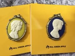 Mrs. GREEN APPLE ピンバッジセット - メルカリ