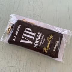 Deuxieme Classe BTN Vip Pass Mini ポーチ - メルカリ