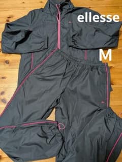 ellesse　ウィンドブレーカー上下セット 黒×ピンク　Ｍサイズのサムネイル