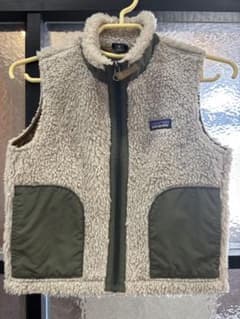 patagonia フリースベスト ベージュ/オリーブのサムネイル
