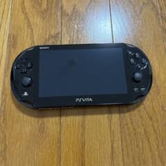 SONY PS Vita PCH-2000 箱＆ドラクエ＆マイクラソフト付きのサムネイル