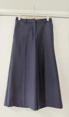 美品☆PLST☆プラステ☆ネイビーパンツ　XXSのサムネイル