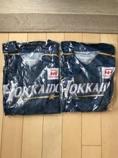 日本ハムファイターズ ユニフォーム ２着セットのサムネイル