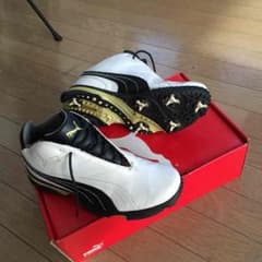 プーマ ショートブーツ型 ゴルフシューズのサムネイル