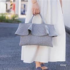 こなつ様専用　ヌビ　フリル　トートバッグ　グレーのサムネイル
