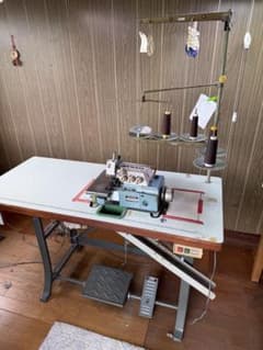 ヤマト 工業用 ロックミシン Z100 動作品 手渡しのみ ミシン その他